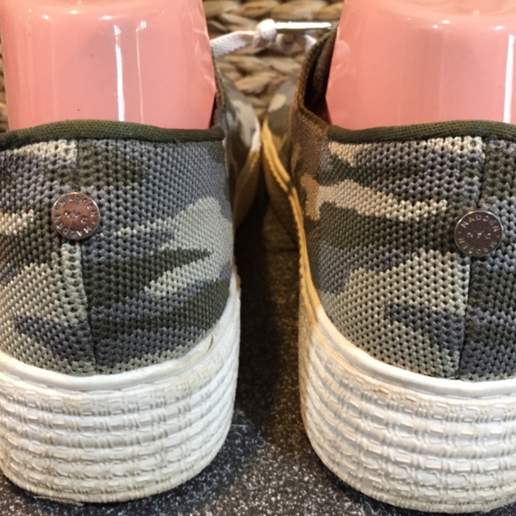 Madden NYC by Steve Madden Camouflage Sneakers - Picture 7 of 14